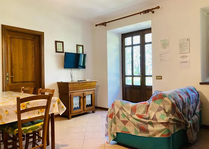 Poderino * 카스틸리오네 디 가르파냐나